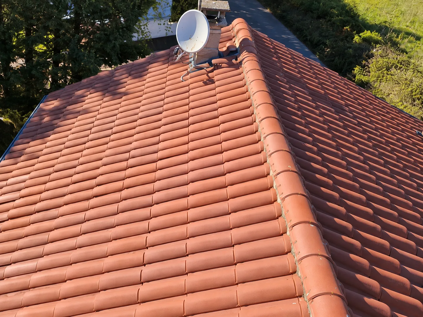 Vue d’une toiture lors d’un contrôle